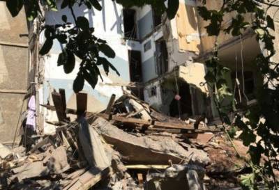 Взрыв в жилом здании в Ереване: спасены двое новорожденных
