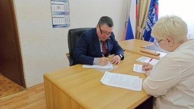 «Тяжеловесы» Единой России возглавили рейтинг эффективности депутатов парламента Ямала