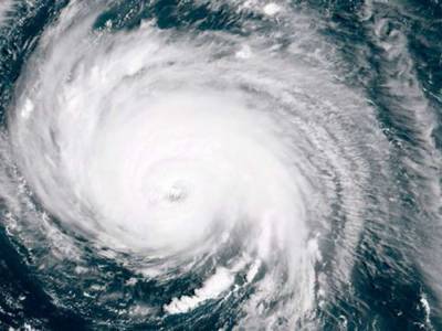 Из-за урагана «Лаура» в США пройдет массовая эвакуация