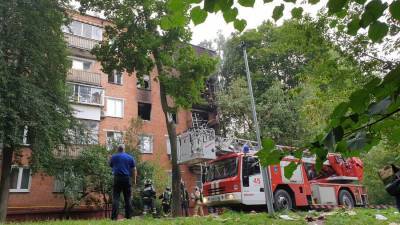 Очевидцы рассказали о взрыве и пожаре в доме на улице Кубинке