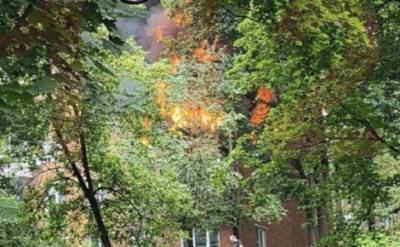 Прокуратура Москвы начинает проверку по факту взрыва и пожара в жилом доме на западе города