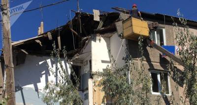 Взрыв и ударная волна: ситуация на месте обрушения дома в Ереване - фотолента
