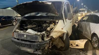 Под Воронежем водитель Nissan устроил массовое ДТП: пострадал 2-летний ребёнок