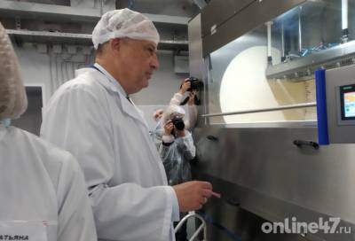 «Действительно вкусно»: Александр Дрозденко запустил производство на новой кондитерской фабрике в Пикалево