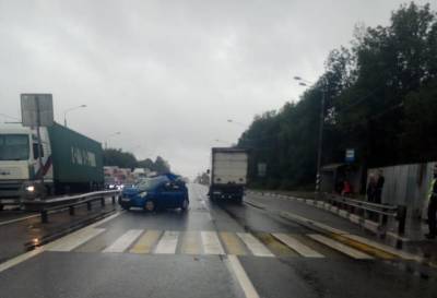 В ДТП на трассе М10 в Тверской области пострадали два человека
