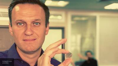 Опросы томичей помогут раскрыть подробности инцидента с Навальным