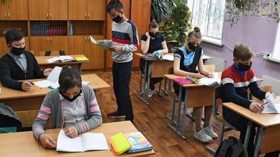 Россияне пессимистично оценили качество школьного образования