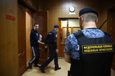 Прокуратура запросила 8 лет колонии фигуранту дела об АУЕ в Екатеринбурге