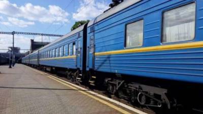 На Николаевщине мужчина "заминировал" поезд, потому что опаздывал на него