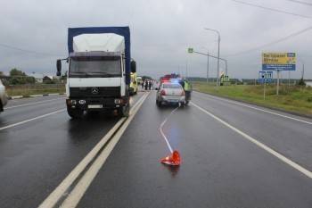 Женщину на «зебре» насмерть сбил грузовик в Вологодском районе