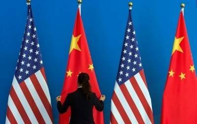 США внесли в "черный список" 24 китайские госкомпании
