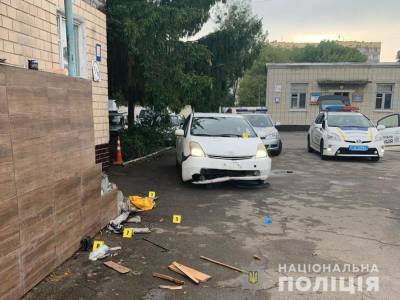 Наезд на курсанток в Киеве. Двум пострадавшим ампутировали ноги, в крови водителя обнаружили алкоголь