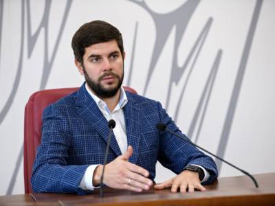 Депутат Киевсовета Яловой заразился коронавирусом