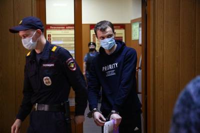 В Екатеринбурге подсудимым по «делу АУЕ» запросили 16 лет на троих. Они заявили о давлении