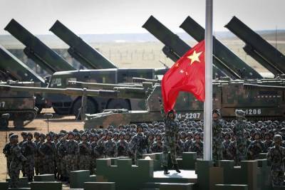 Китай пригрозил США баллистическими ракетами