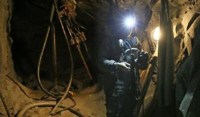 Почти 200 человек эвакуированы из шахты на Урале в результате задымления