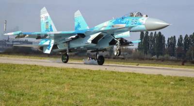 Из-за тренировок боевой авиации перекроют часть трассы Киев-Чоп