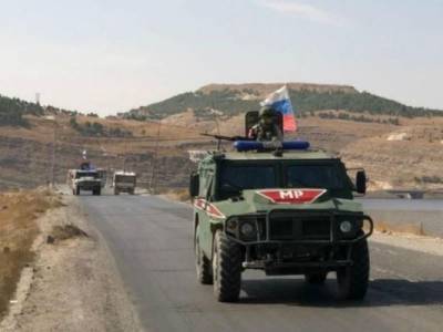 На одной территории: как русские и американцы не поделили сирийскую дорогу