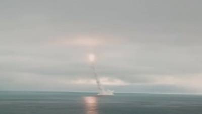 "Варяг" и подлодка "Омск" отстрелялись ракетами в Беринговом море