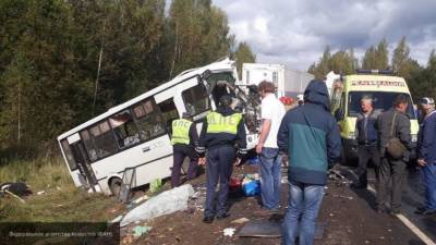 Семь человек получили травмы в ДТП с автобусом под Новосибирском