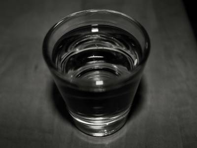 Пьяному петербуржцу примерещился «пояс смертницы» на соседке