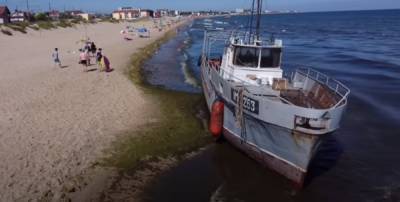 Новое судно потерпело бедствие на одесском побережье: кадры ЧП - odessa.politeka.net - Судно
