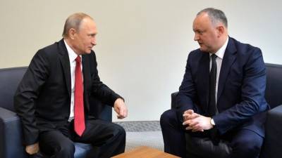 Путин поздравил президента Молдавии с Днем независимости республики