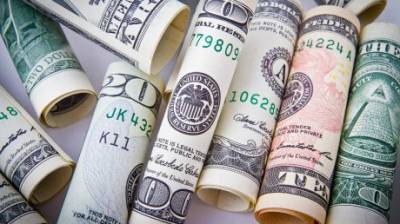 Эксперты дали прогноз курса доллара на сентябрь