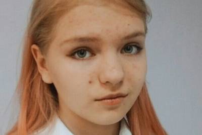 Ярославская полиция просит помочь найти 15-летнюю рыжую девушку