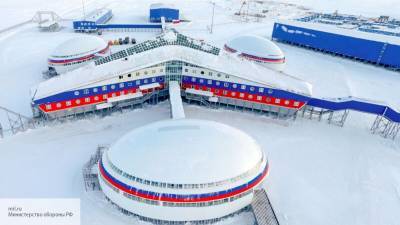 Sohu сообщает о странных полетах бомбардировщиков США у базы РФ в Арктике