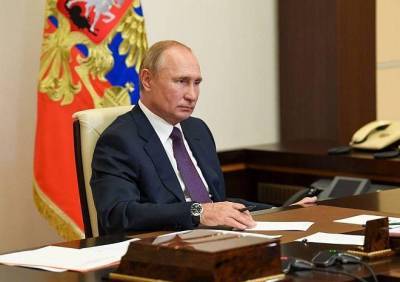 Путин заявил о готовности направить силовиков на помощь Лукашенко