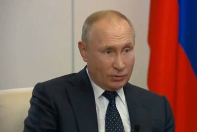 Путин рассказал, как его дочь испытывала на себе вакцину от коронавируса