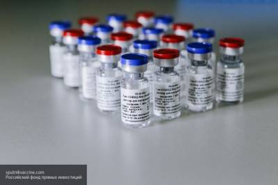 Вирусолог назвал условия создания единой вакцины от гриппа и COVID-19