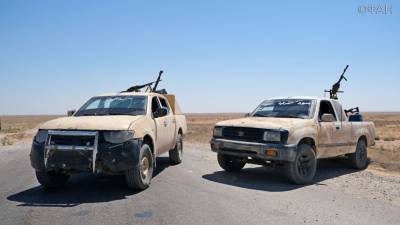 Ополчение шайтат прочесывает пустыню Сирии в поисках ИГИЛ — репортаж ФАН