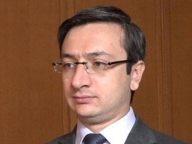 Депутат от «Светлой Армении» попросил Пашиняна отменить штрафы за нарушение режима ношения масок