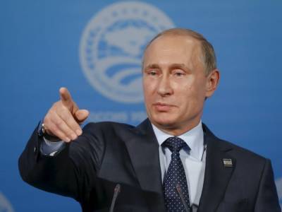 Путин: мы сдержанно относимся к Беларуси, все вопросы будут решаться мирным путем