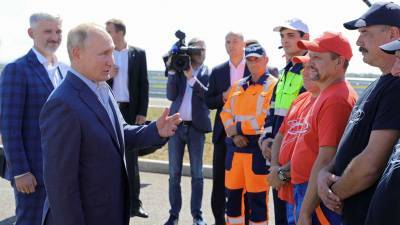 Путин открыл трассу «Таврида» в Крыму