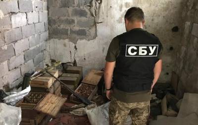 В Донецкой области СБУ обнаружила тайник с оружием