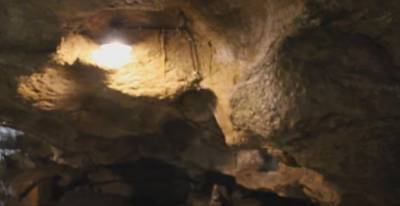 В Крыму археологи обнаружили центральную площадь средневекового пещерного города