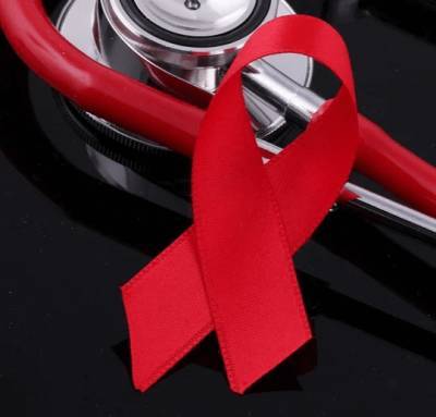 Заразившаяся 30 лет назад ВИЧ женщина смогла выздороветь без лекарств и диагностики