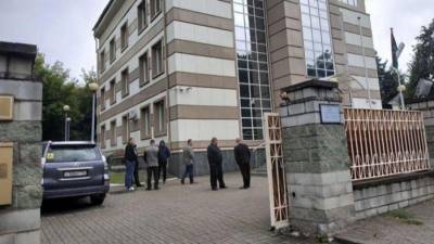 В Минске напали на посольство Ливии и поколотили временного поверенного