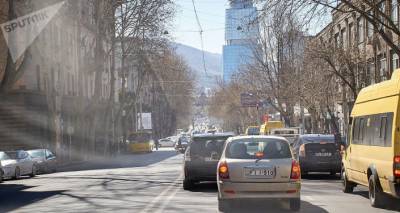 Мэрия планирует построить мост между двумя центральными улицами Тбилиси