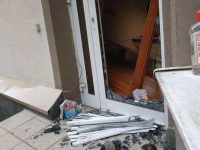 В Беларуси неизвестные напали на посольство Ливии: есть пострадавшие