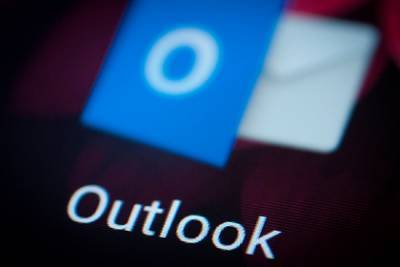 Обнаружен похищающий письма и пароли из Outlook троян