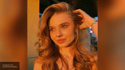 22-летняя актриса Елизавета Василенко публично оголилась