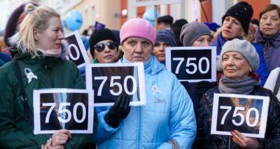 Зарплаты небольшие, престиж невысок: в школах Латвии не хватает сотен педагогов