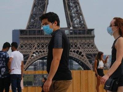 В Париже будет введено обязательное ношение масок