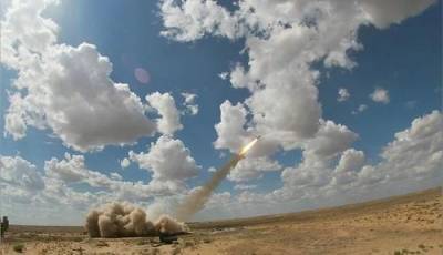 На полигоне Ашулук прошел динамический показ боевых возможностей эшелонированной противовоздушной обороны