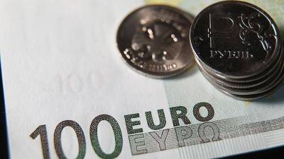 Евро превысил 89 рублей впервые с 30 марта