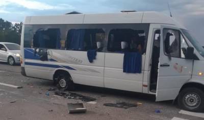 Под Харьковом обстреляли автобус с украинскими оппозиционерами